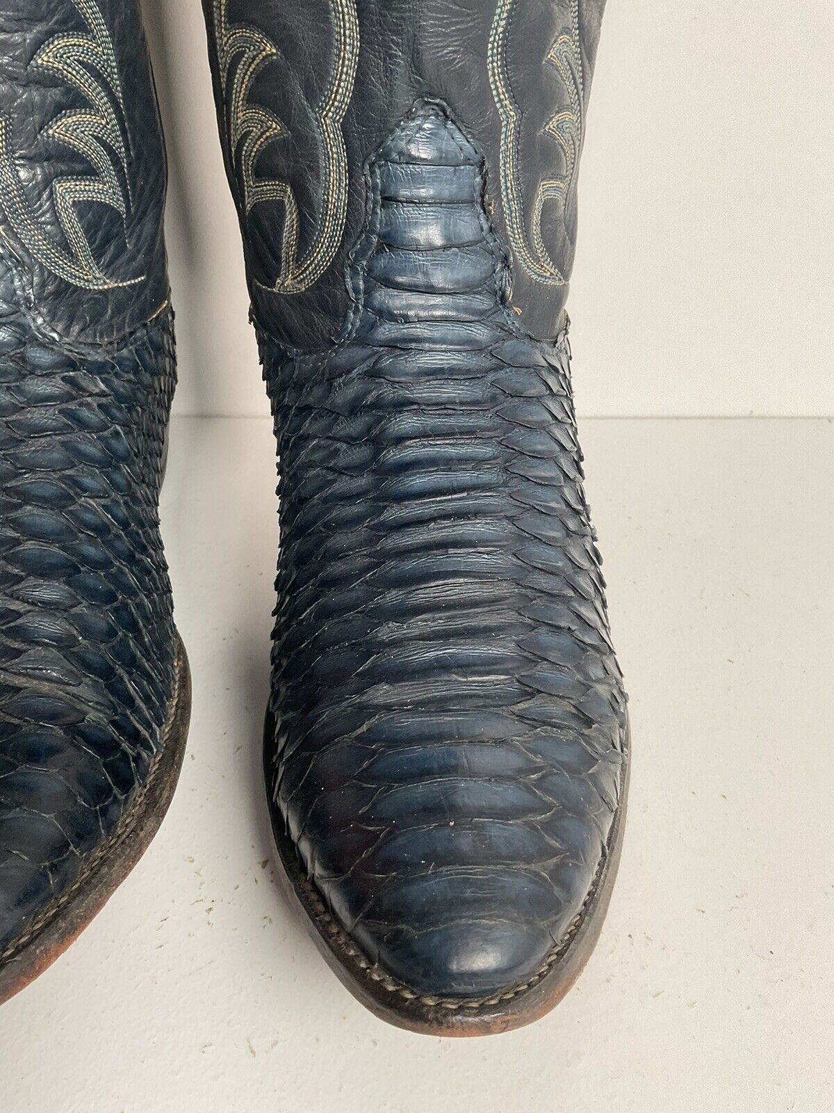 Vintage Nocona Dark Blue Python Cowboy Boots 9 EE Back Cut Snakeskin