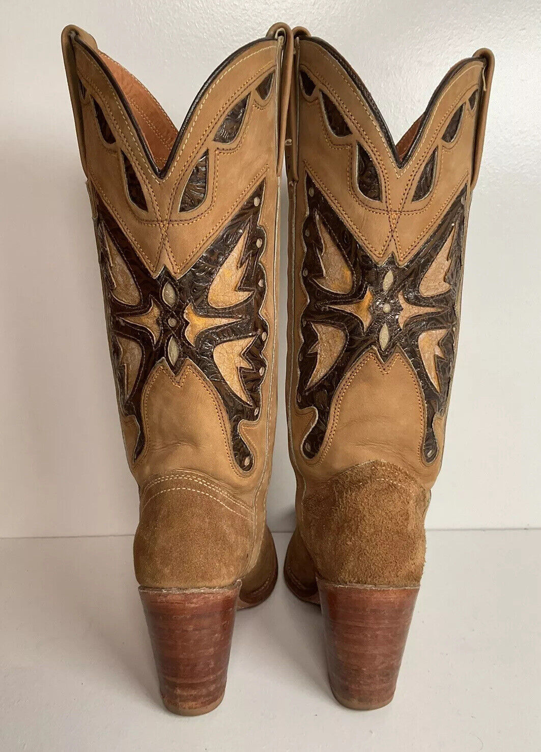 Vintage Miss Capezio Butterfly Inlay Cowgirl Boots 6.5 M USA Rough Out Suede