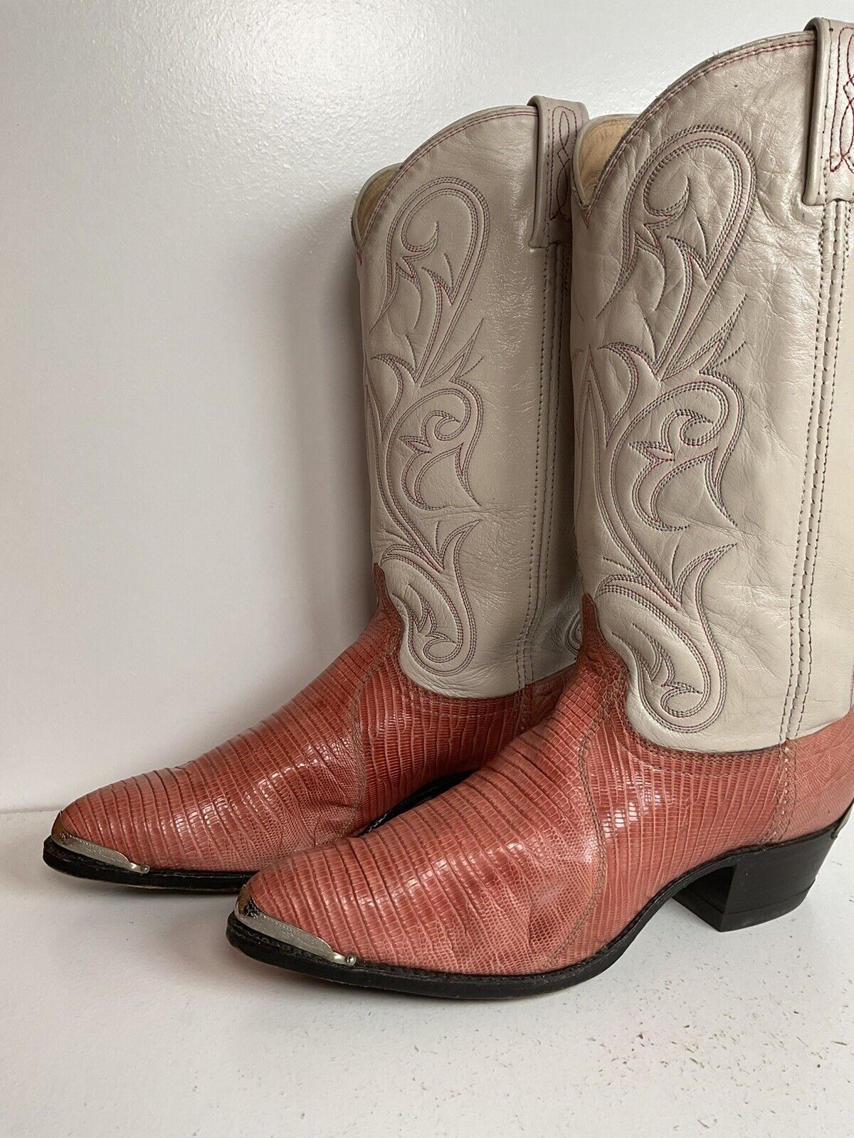 Vintage Dan Post Peach Cowgirl Boots 10 Lizard Vamp USA Made