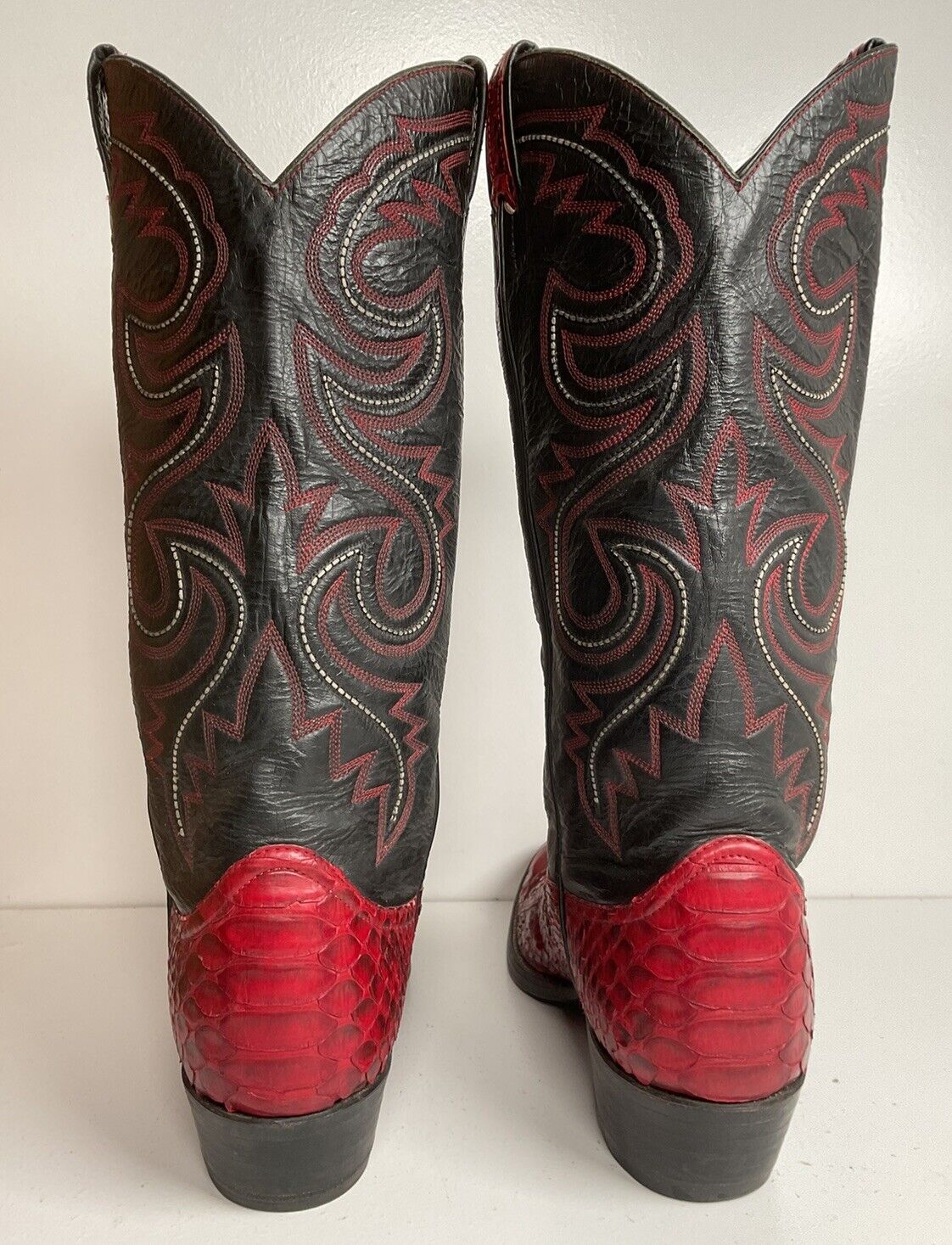 Vintage Larry Mahan Cherry Red Python Snakeskin Cowboy Boots 9.5 D Back Cut