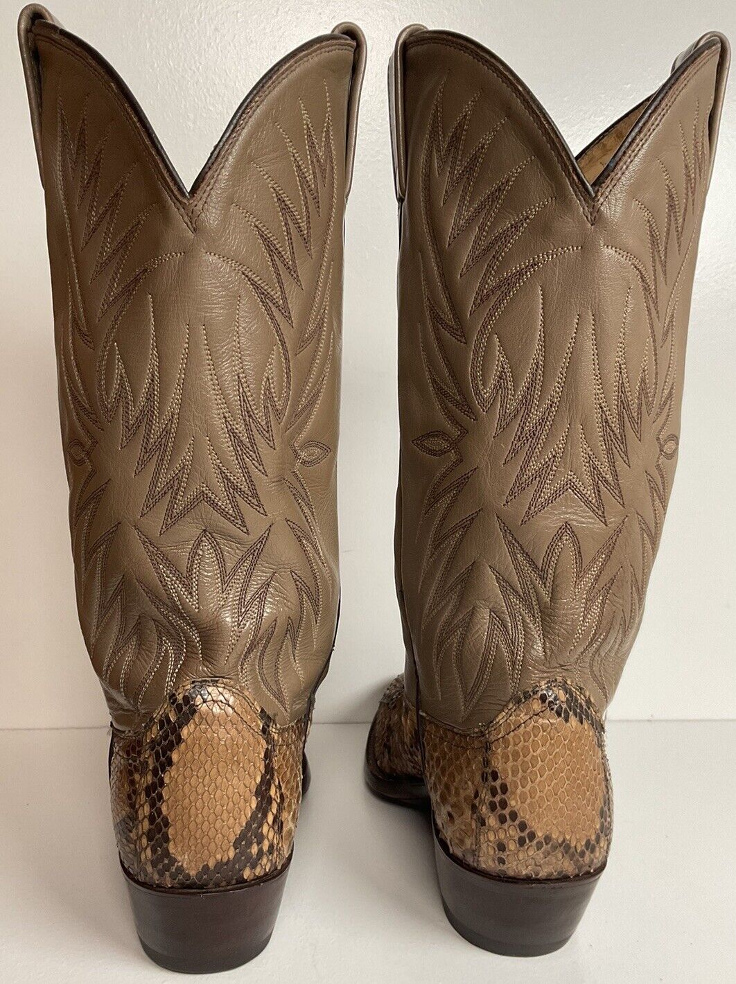 Dan Post Front Cut Python Cowboy Boots 9 D Snakeskin USA Vintage Resoled