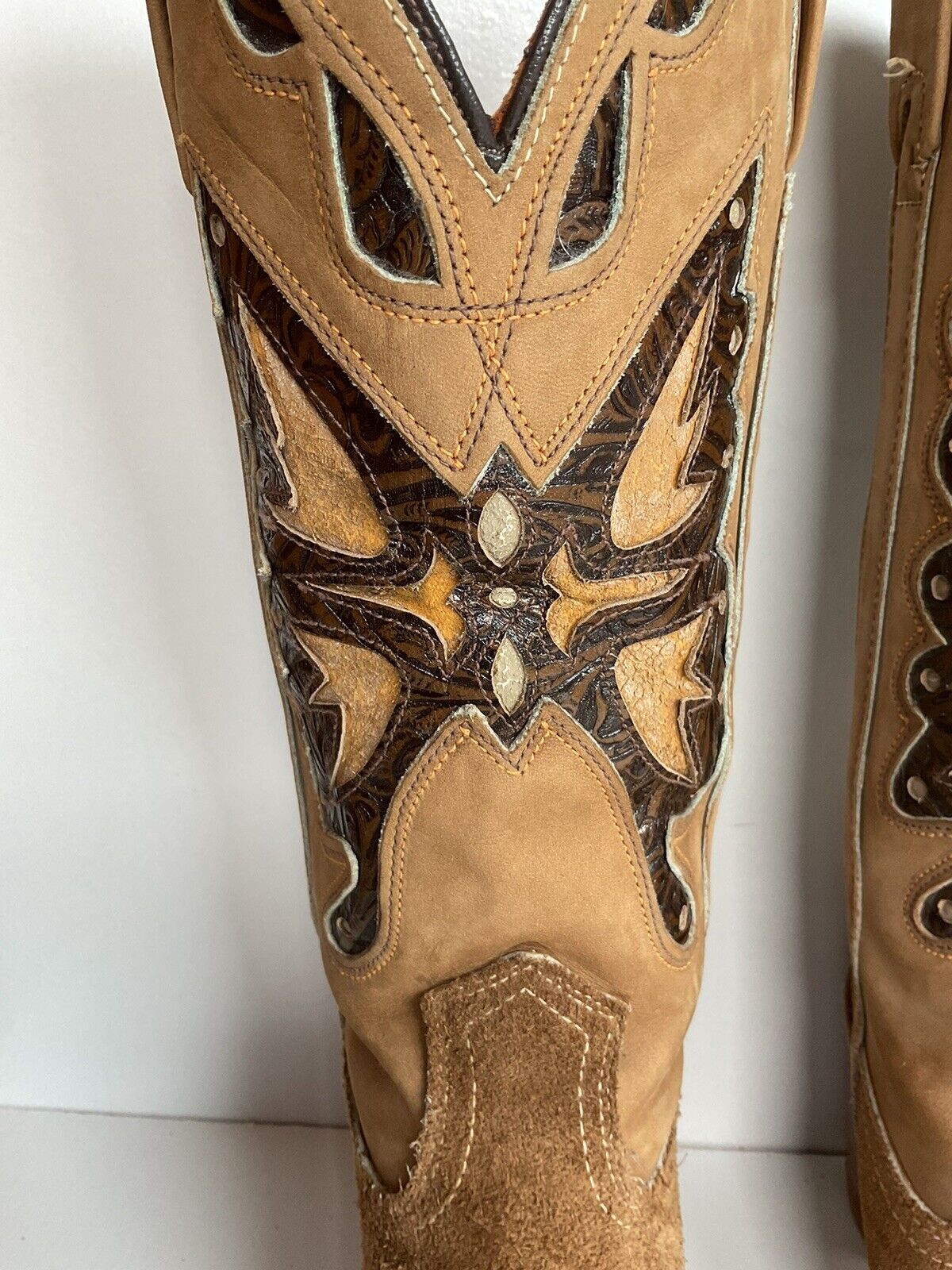 Vintage Miss Capezio Butterfly Inlay Cowgirl Boots 6.5 M USA Rough Out Suede