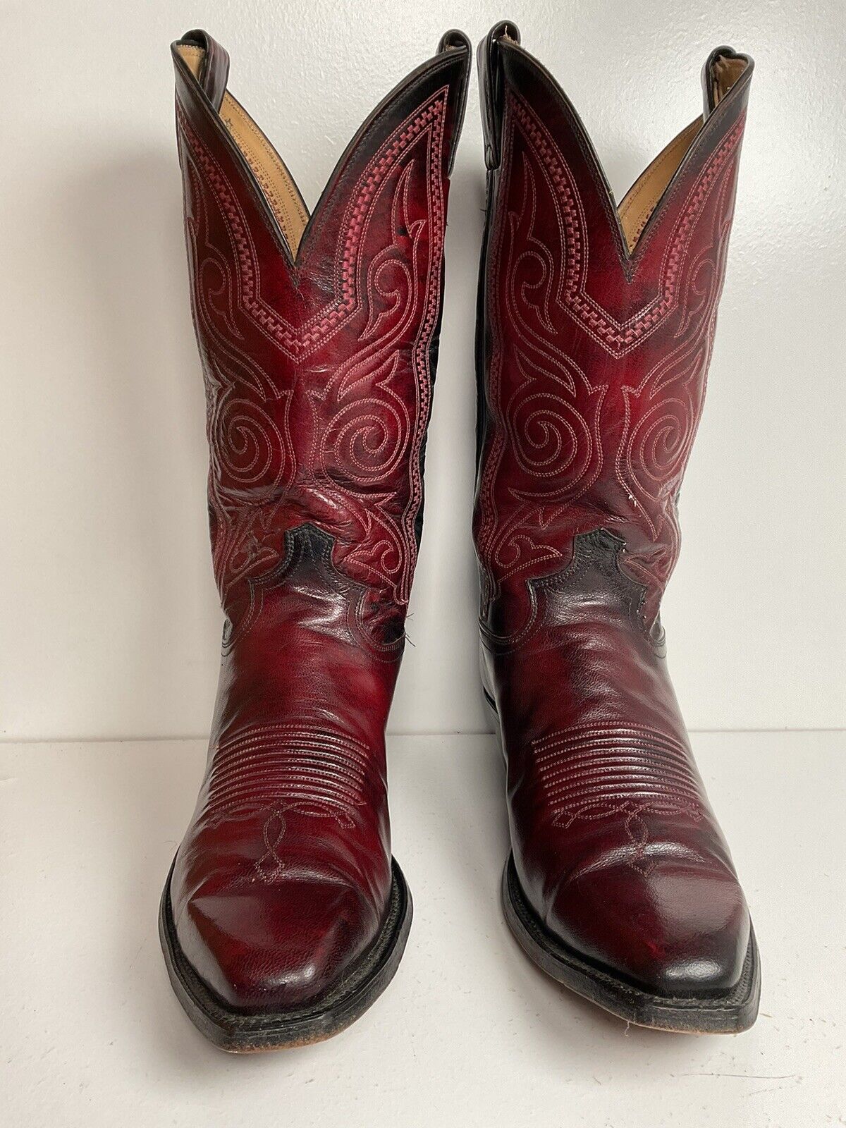 Vintage Justin Oxblood Cowboy Boots 9 D French Toe USA Made