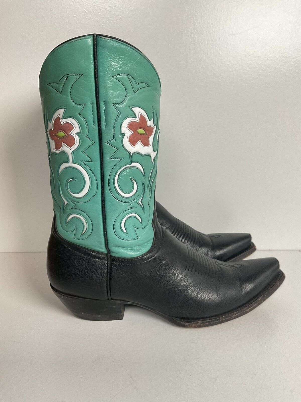 Old Gringo Turquoise Flower Cowgirl Boots 7 B Tooled Inlay Shorty