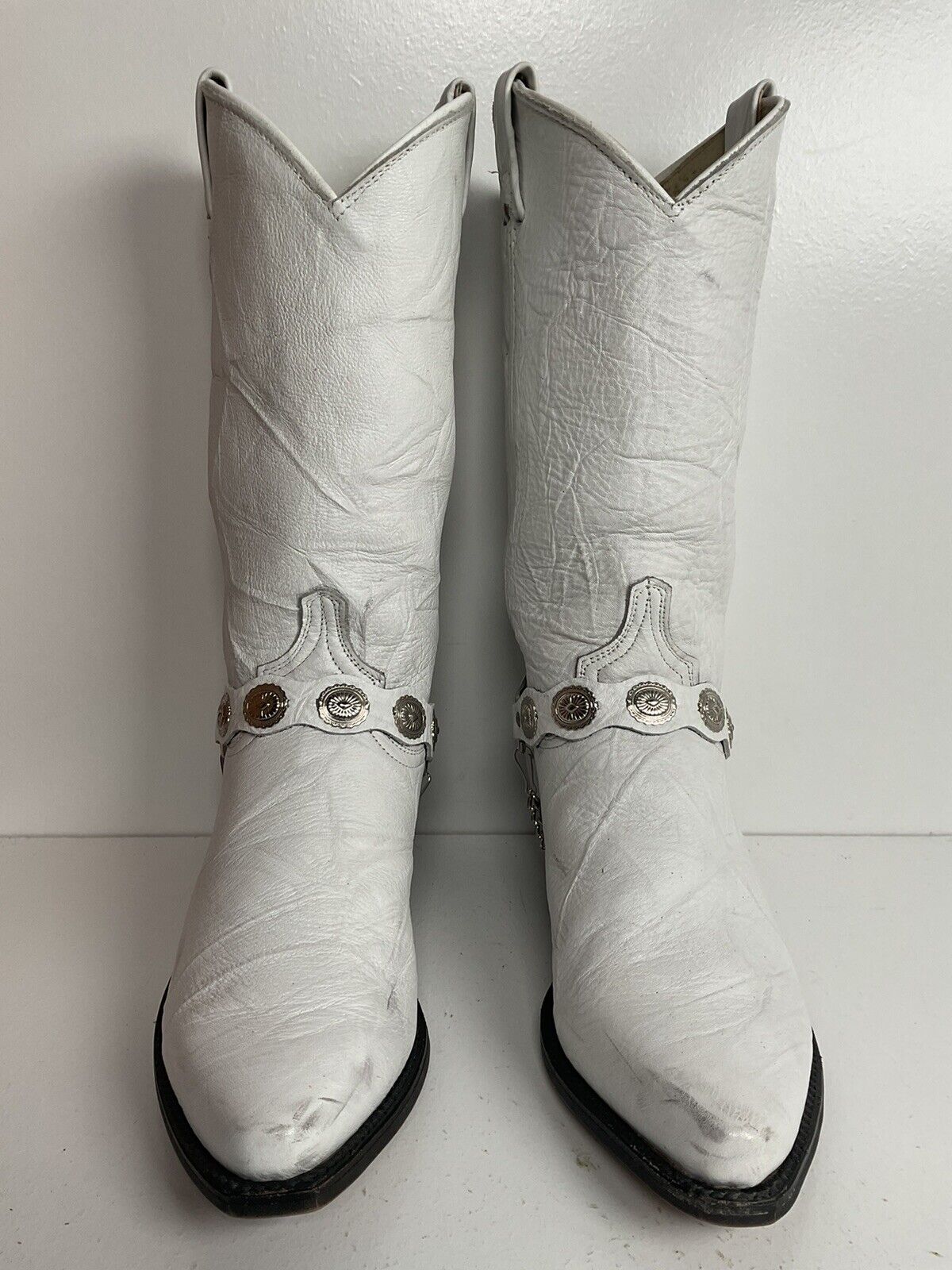 Abilene cowgirl wedding boots in white, featuring a western harness design, size 7.5 M, perfect for a rustic bridal look.