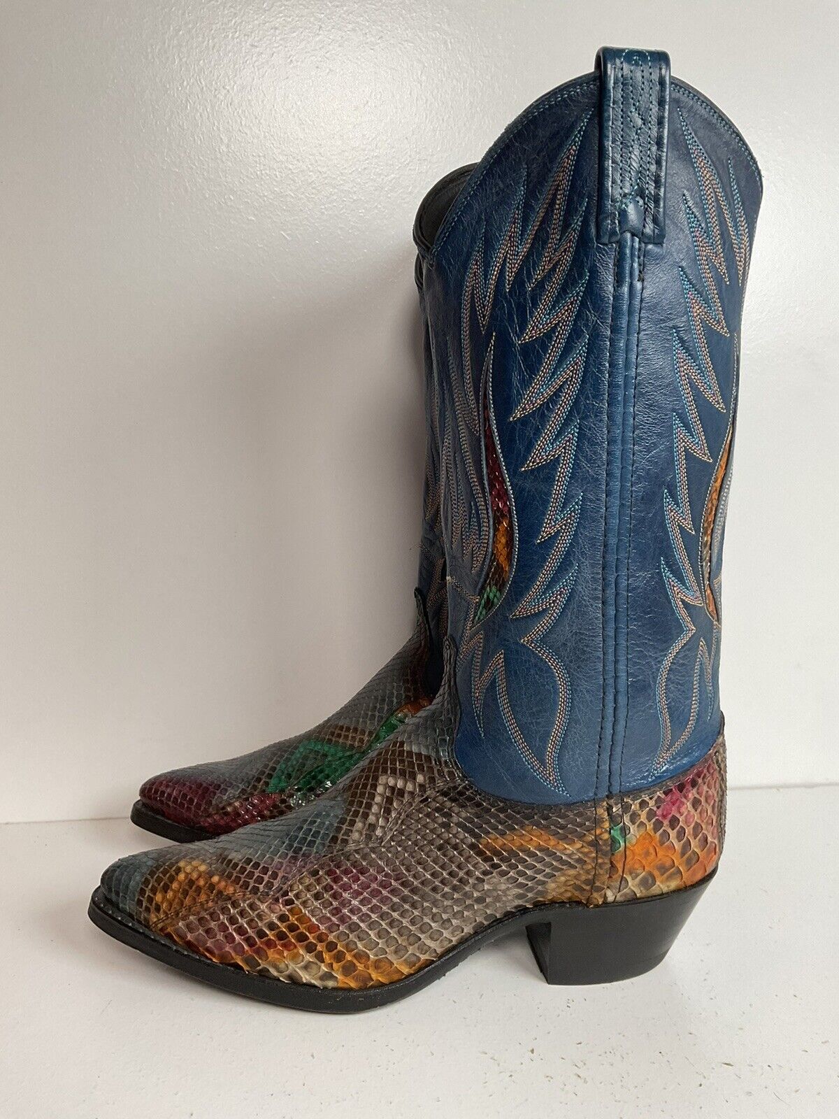 Vintage Dan Post Rainbow Python Cowgirl Boots 8 M Front Cut Tooled Inlay