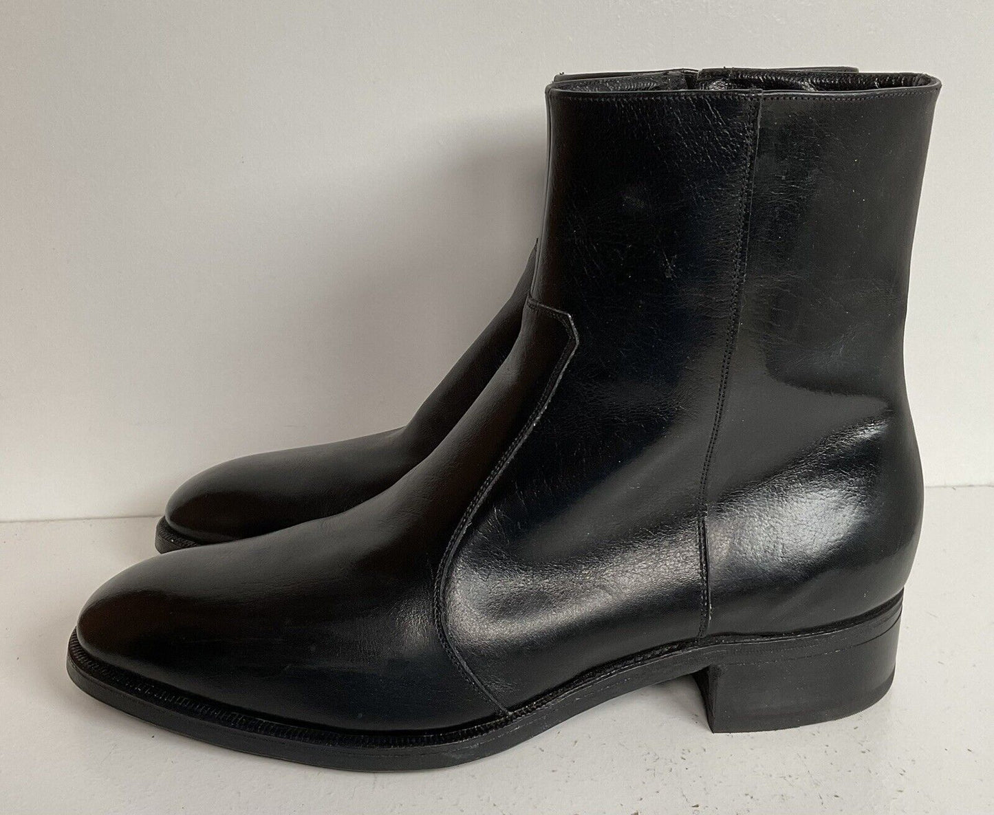 Vintage Florsheim Black Leather Chelsea Boots 10.5 C New Old Stock