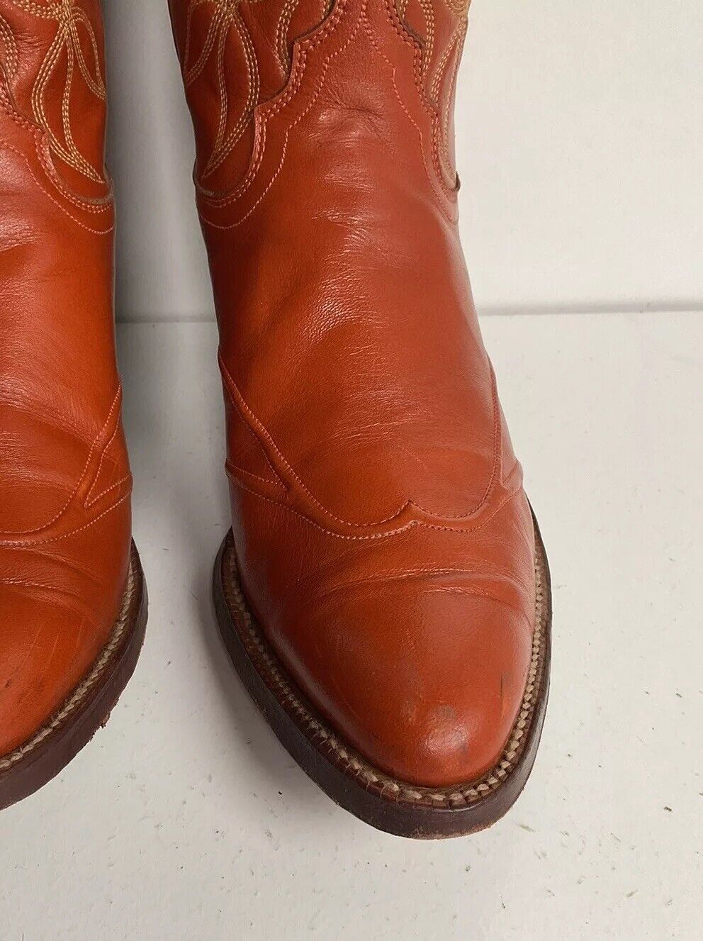 Vintage Justin Burnt Orange Cowgirl Boots 7 C USA Made