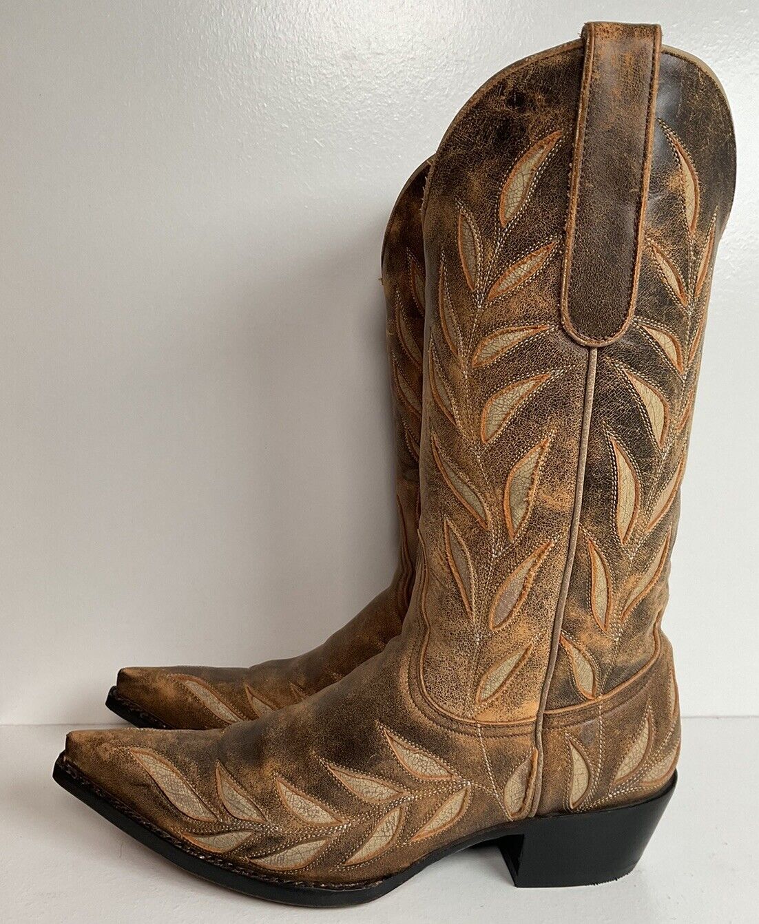 Old Gringo Cowgirl Boots 7 B Tooled Leaf Inlay New Half Soles