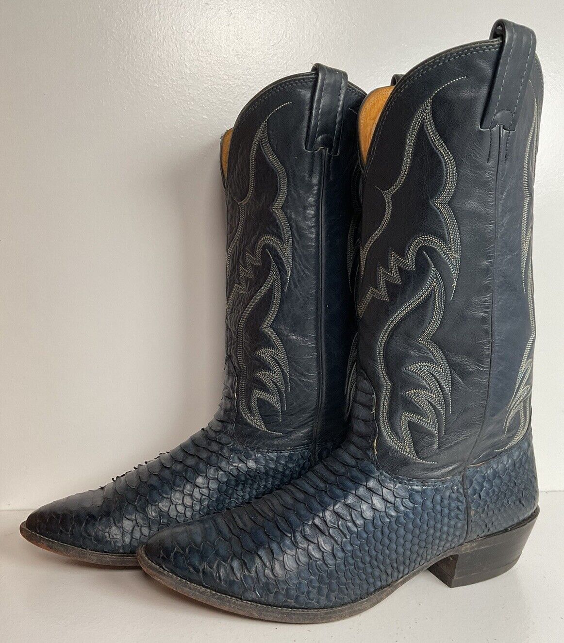 Vintage Nocona Dark Blue Python Cowboy Boots 9 EE Back Cut Snakeskin