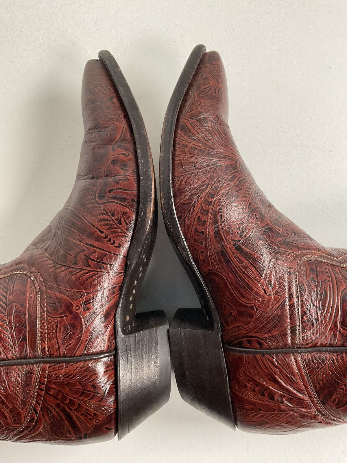 Vintage Larry Mahan Tooled Cowgirl Boots 7 B Mahogany Brown