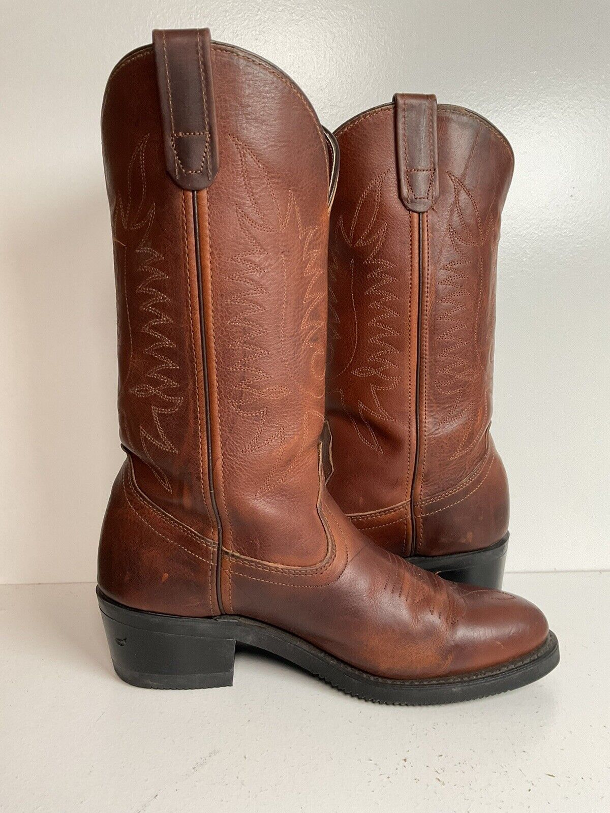 DD Tuff Brown Pull On Work Boots 8 EE Union Made Western Soft Toe