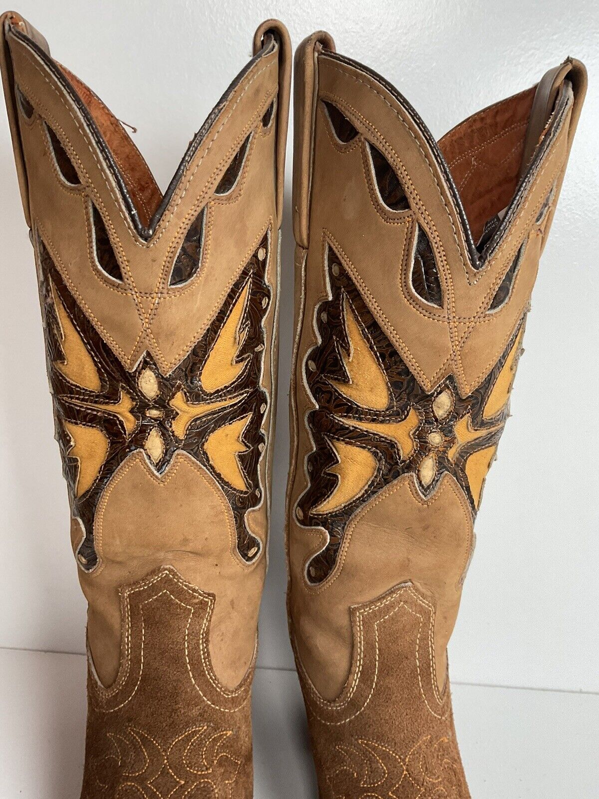 Vintage Miss Capezio Butterfly Boots 7.5 M Tooled Inlay Brown Nubuck Suede