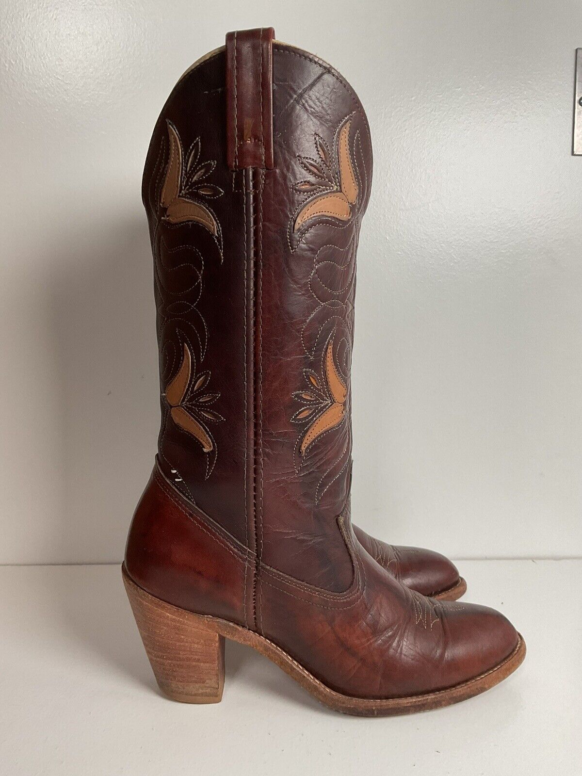 Vintage Dingo Acme Tulip Cowgirl Boots 7.5 M USA Made