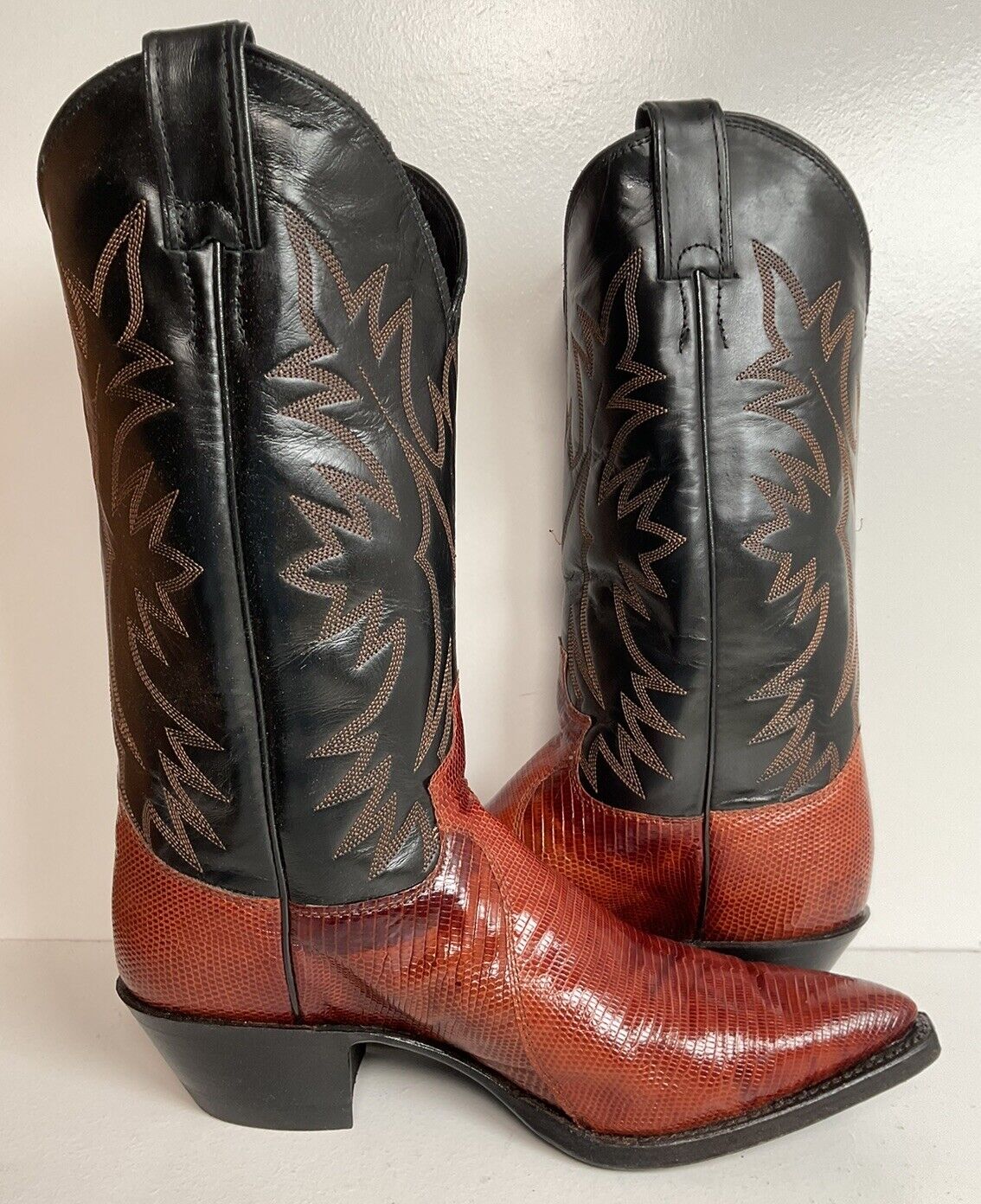 Justin Women’s Snip Toe Lizard Cowgirl Boots 9 B USA Made