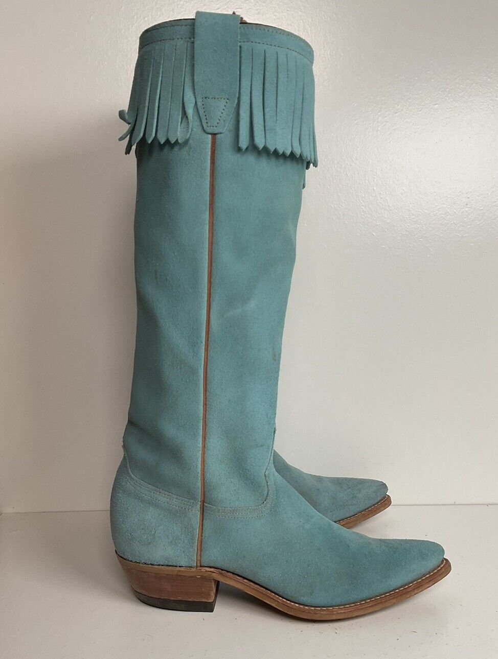 Vintage Wrangler 16.5” Rough Out Suede Cowgirl Boots 6.5 M Fringe Powder Blue