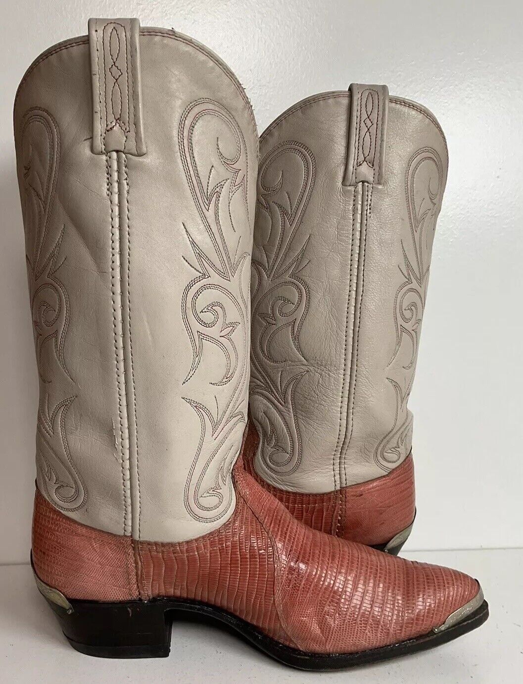 Vintage Dan Post Peach Cowgirl Boots 10 Lizard Vamp USA Made