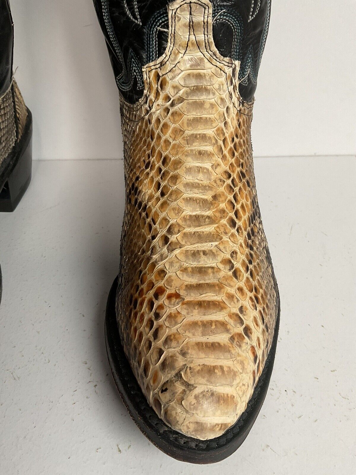 Vintage Abilene Back Cut Python Cowboy Boots 10 D USA Snakeskin