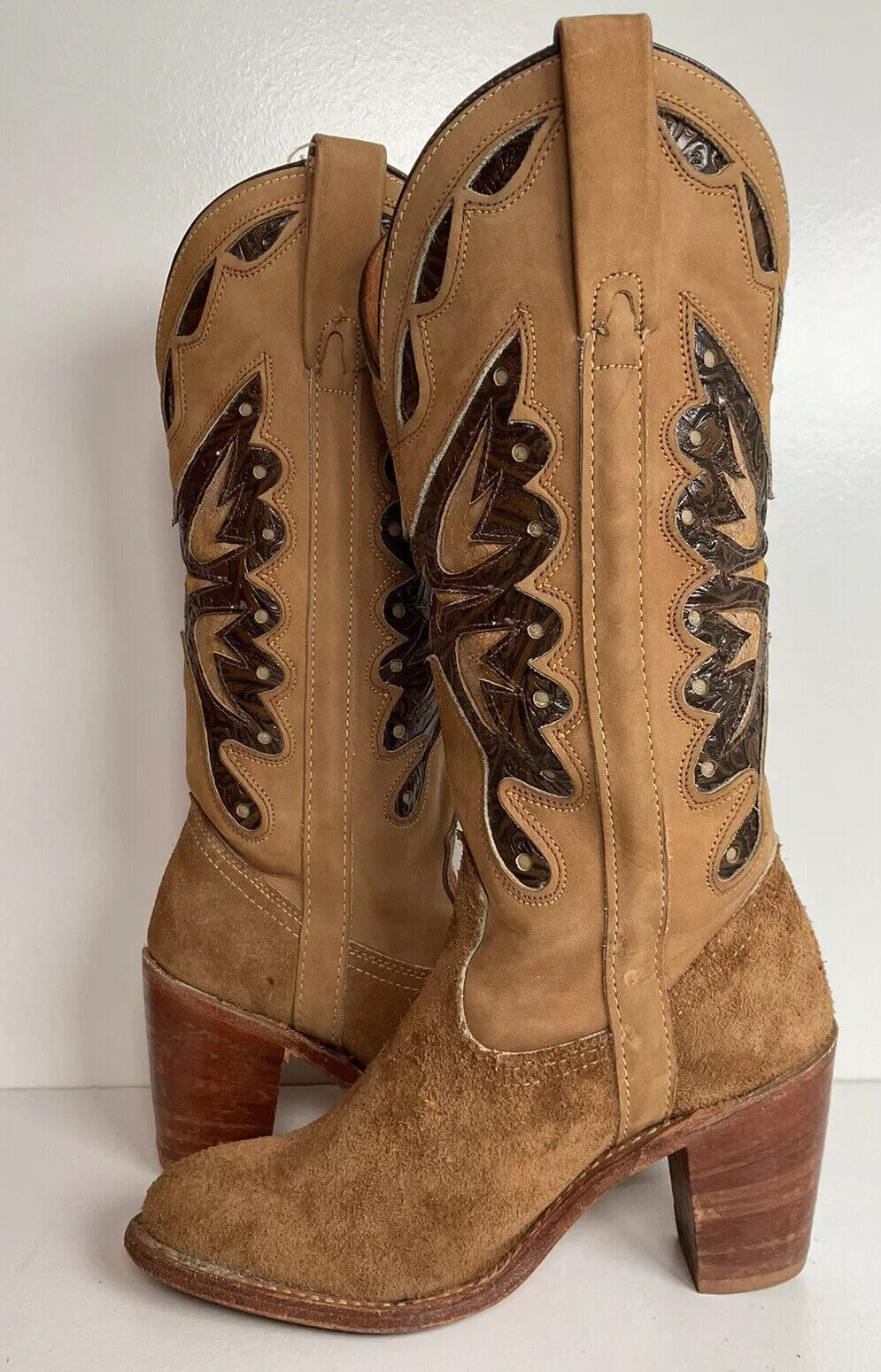 Vintage Miss Capezio Butterfly Inlay Cowgirl Boots 6.5 M USA Rough Out Suede