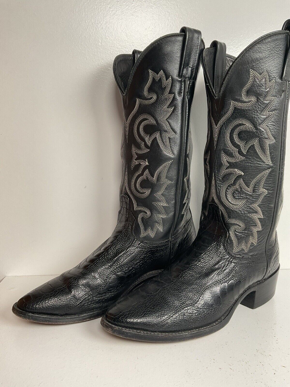 Vintage J Chisholm Exotic Ostrich Leg Cowboy Boots 9 D Classic Black USA Made