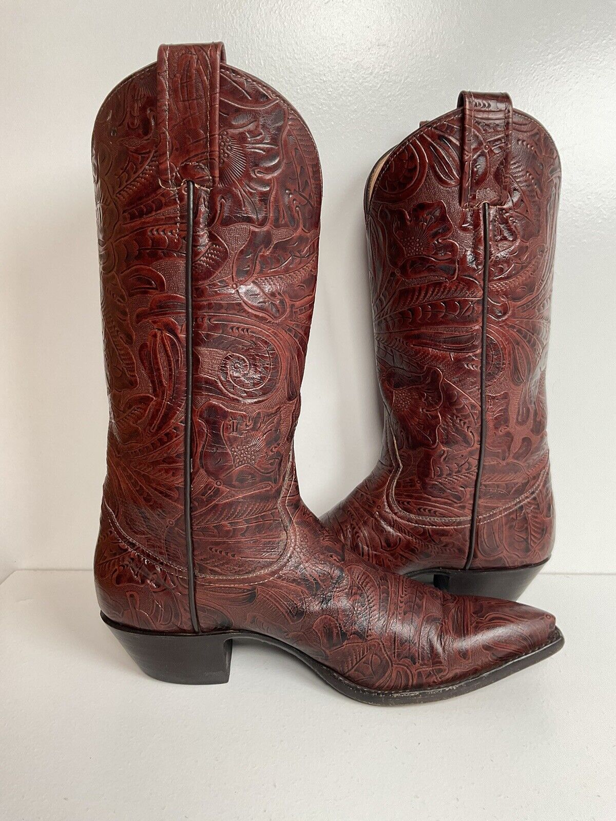 Vintage Larry Mahan Tooled Cowgirl Boots 7 B Mahogany Brown