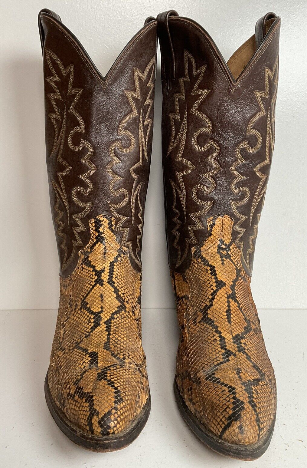 Vintage Dan Post Python Snakeskin Cowboy Boots 10 D Old Label Front Cut