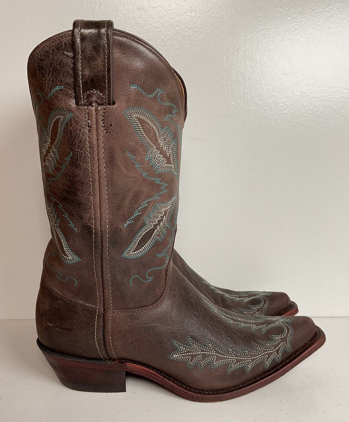 Justin Women’s Bent Rail Cowgirl Boots 9 B Distressed Chocolate Puma