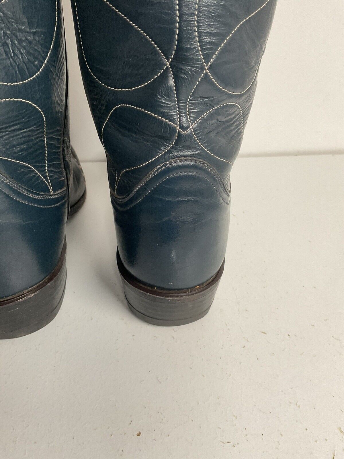 Vintage Tony Lama Navy Blue Cowgirl Boots 6 A Lizard Wingtip