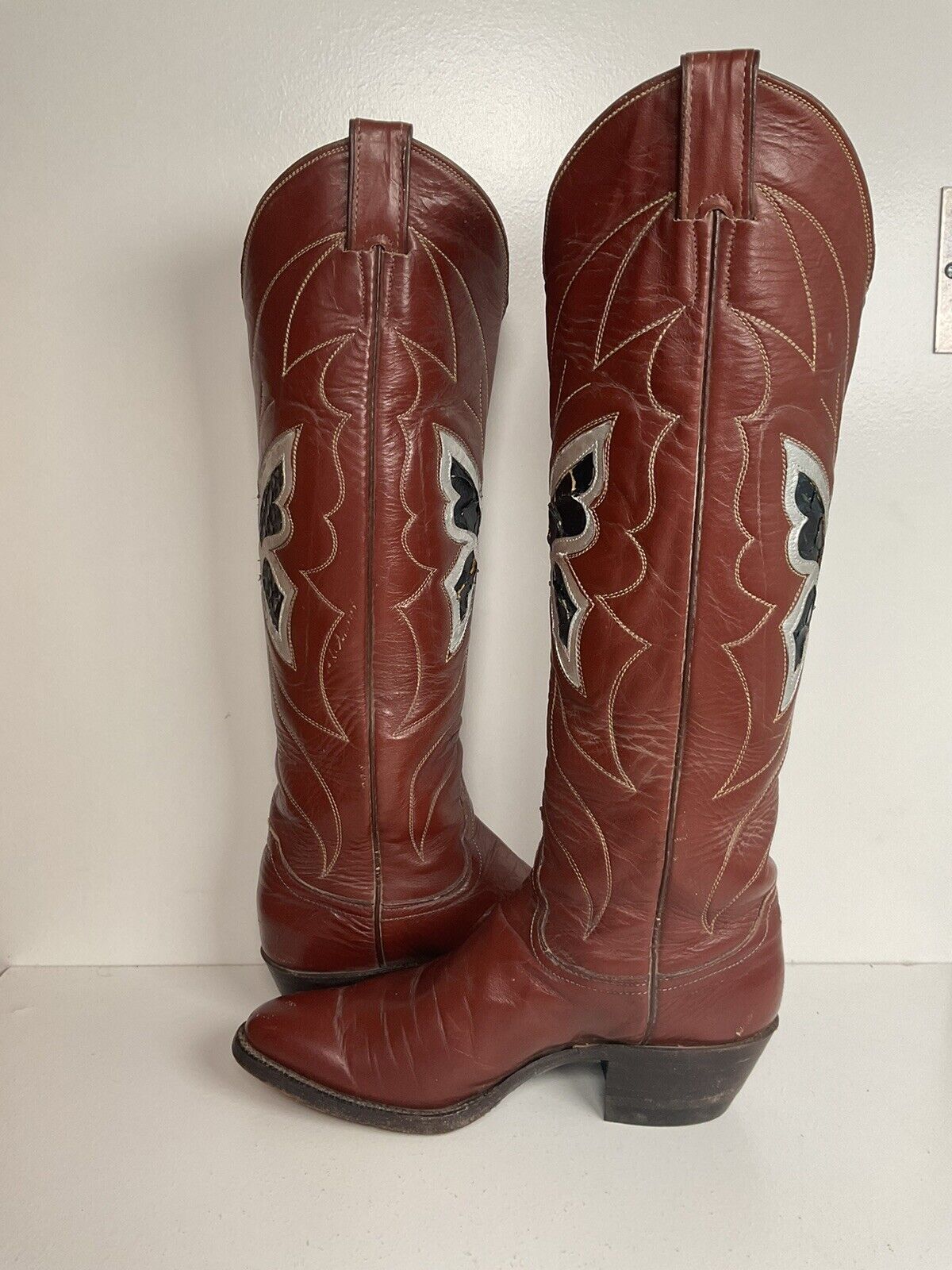 Vintage Justin 18” Butterfly Cowgirl Boots 5.5 C Snakeskin Inlay 70s