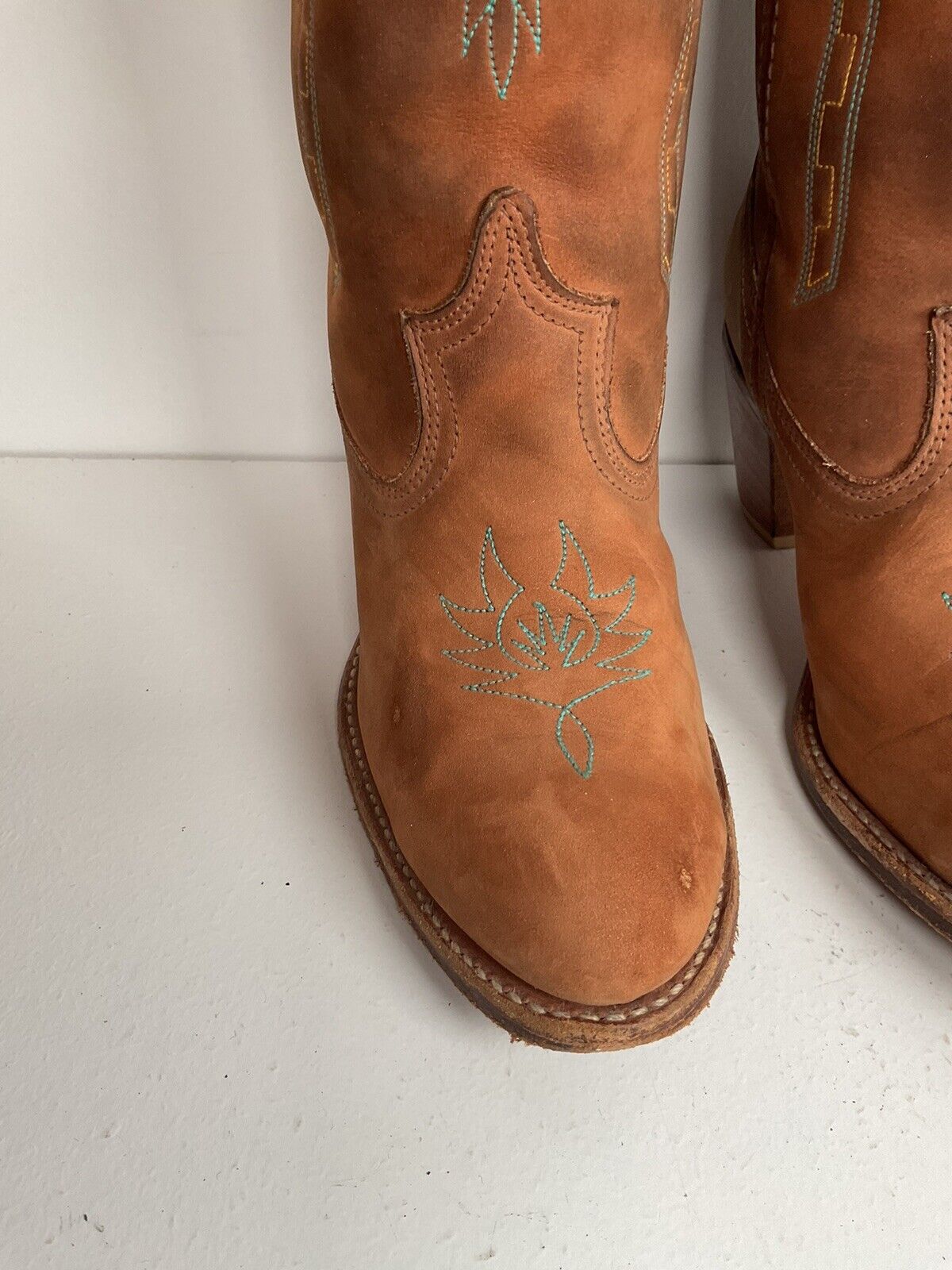 Vintage Dingo Acme Nubuck Suede Cowgirl Boots 8 M Dream Catcher Stitching