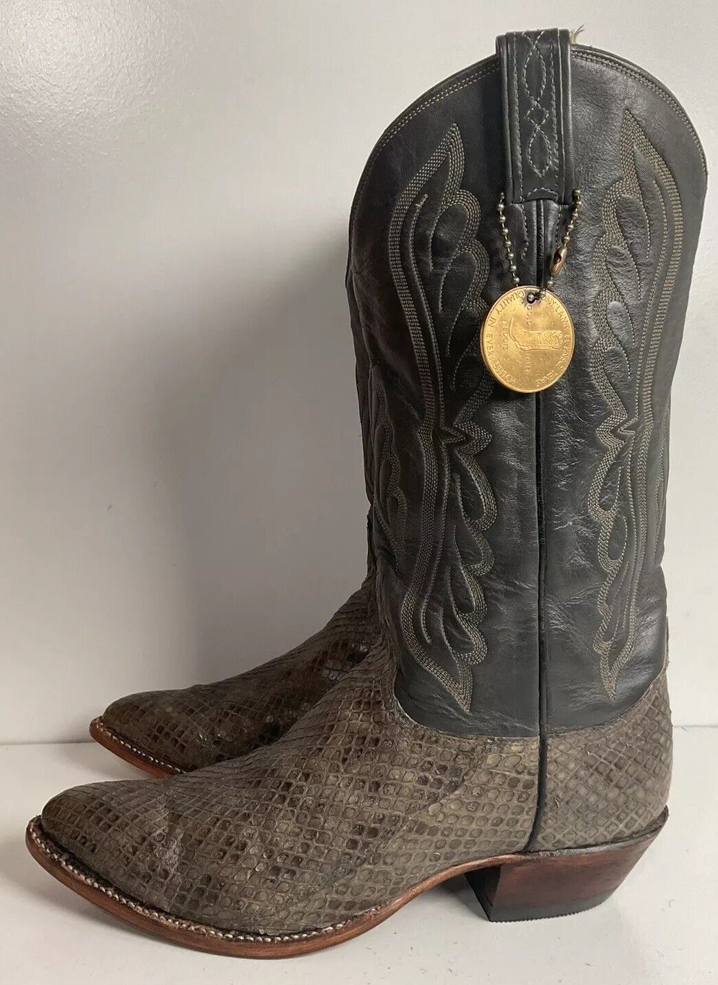 Tony Lama Exotic Anaconda Snakeskin Cowboy Boots 9 D Gold Label Recraft