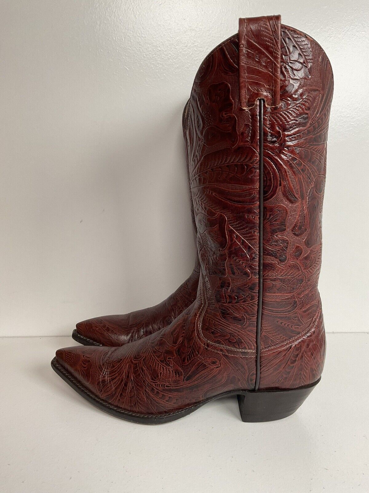 Vintage Larry Mahan Tooled Cowgirl Boots 7 B Mahogany Brown