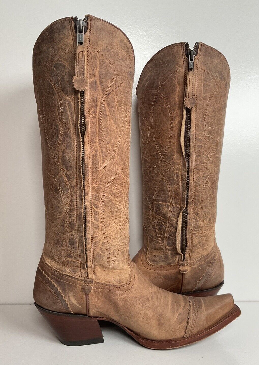 Tony Lama Women’s 16” Tall Latigo Western Boots 9 B Distressed Leather