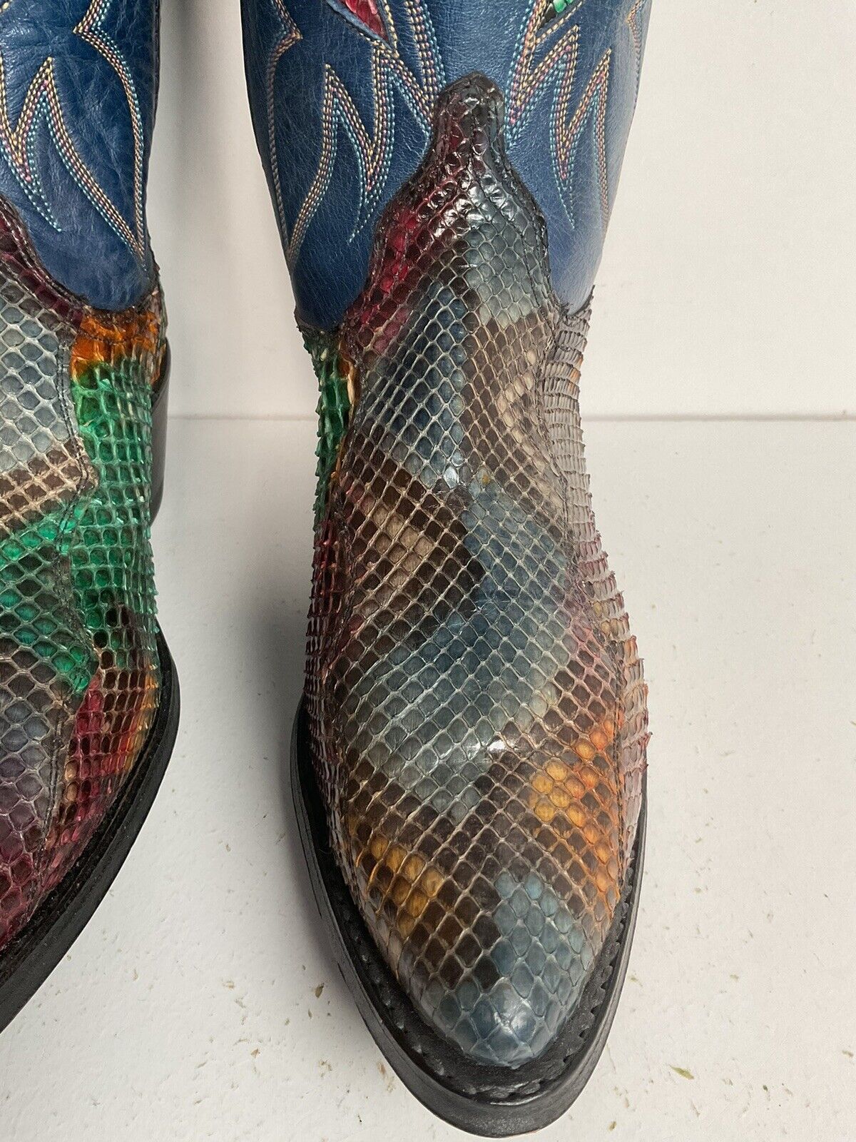 Vintage Dan Post Rainbow Python Cowgirl Boots 8 M Front Cut Tooled Inlay