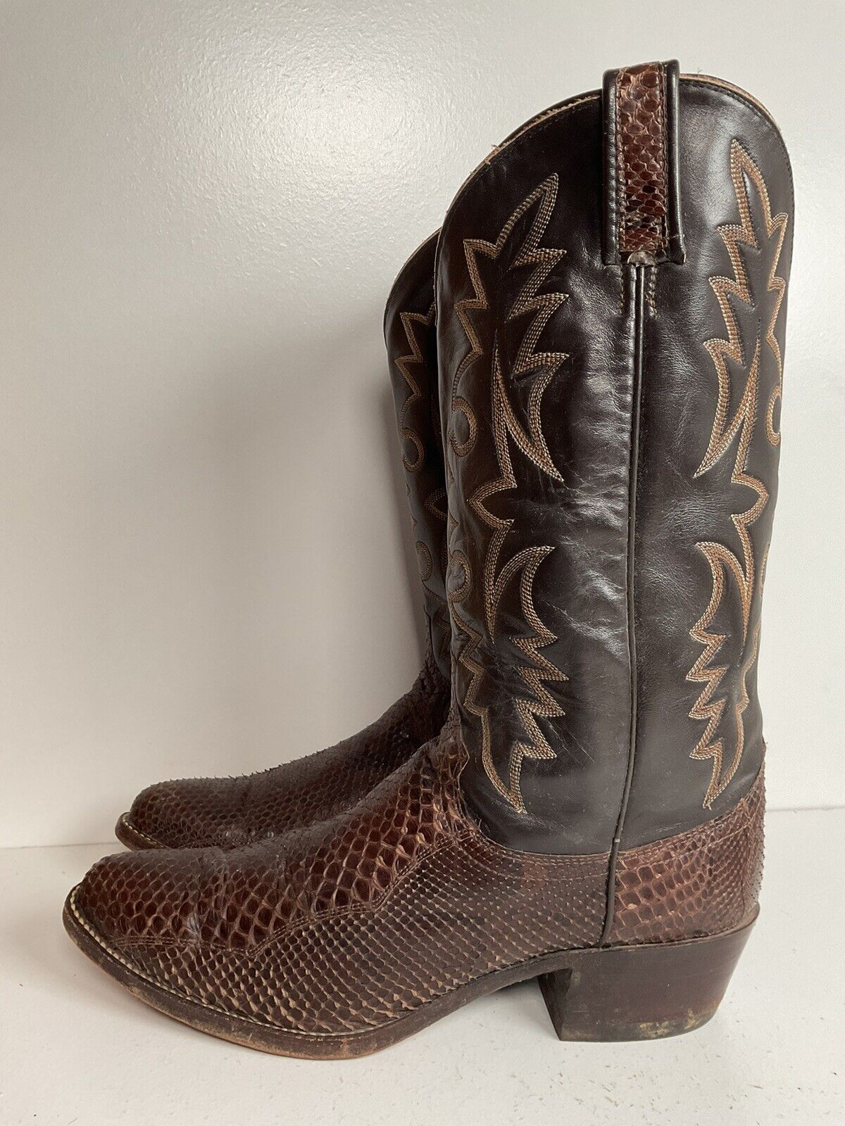 Vintage Dan Post Brown Front Cut Python Cowboy Boots 9.5 D Snakeskin USA Made