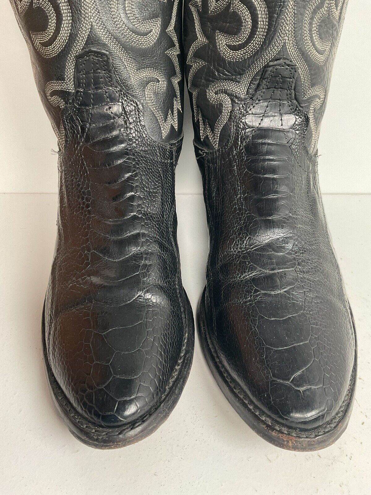 Vintage J Chisholm Exotic Ostrich Leg Cowboy Boots 9 D Classic Black USA Made