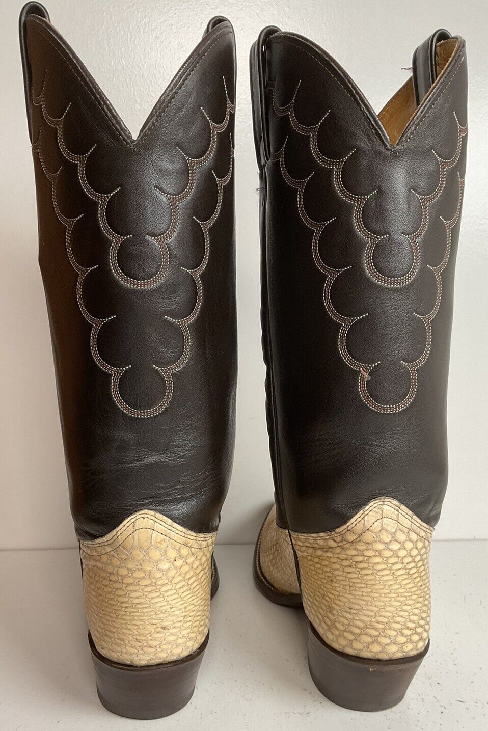 Vintage J Chisholm King Cobra Cowboy Boots 8 D Exotic Snakeskin Head Cut