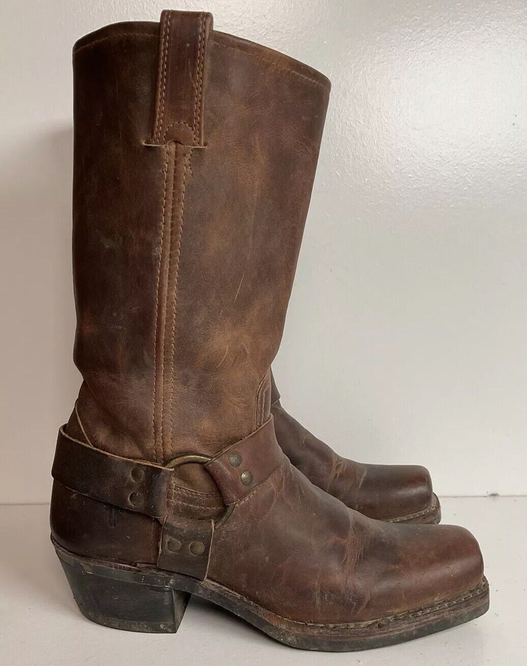 Frye Women’s 12 R Engineer Harness Boots 8 M Style 77300