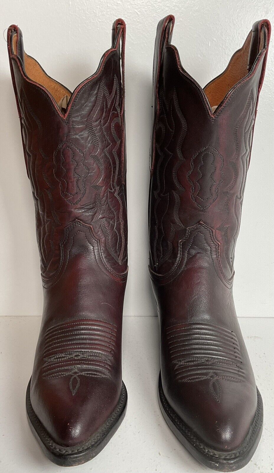 Vintage Lucchese 2000 Burgundy Leather Cowgirl Boots 6.5 B