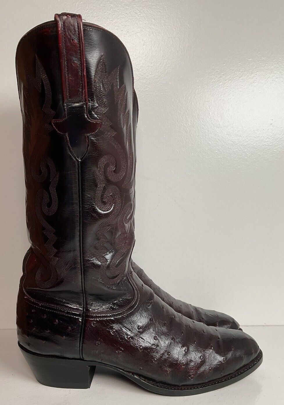 Vintage Lucchese Black Cherry Ostrich Quill Cowboy Boots 9 EE Exotic New Soles