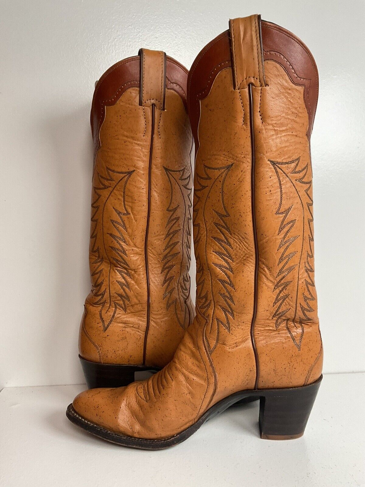 Vintage Justin Tall Cowgirl Boots 8 A Stitched Leaf Tooled Overlay