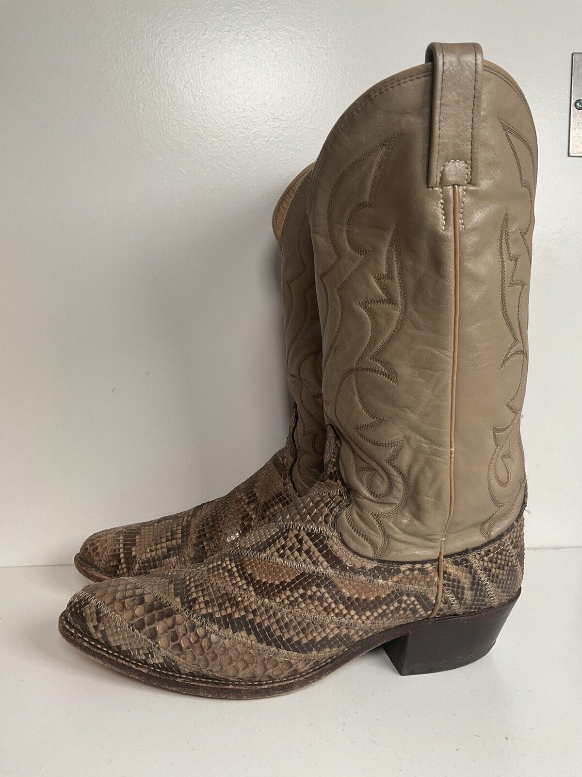 Vintage Dan Post Front Cut Python Snakeskin Cowboy Boots 10 D Patchwork USA Made