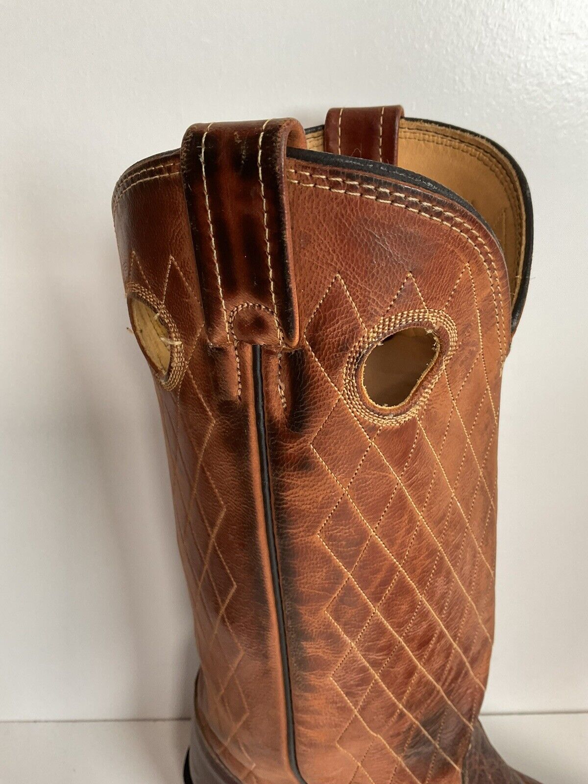 Larry Mahan 14” Square Toe Buckaroo Cowboy Boots 9.5 D Quilted Upper Punchy