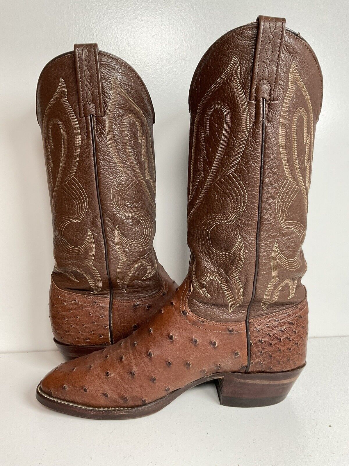 Vintage J Chisholm Exotic Full Quill Ostrich Cowboy Boots 8 D Brown USA Made