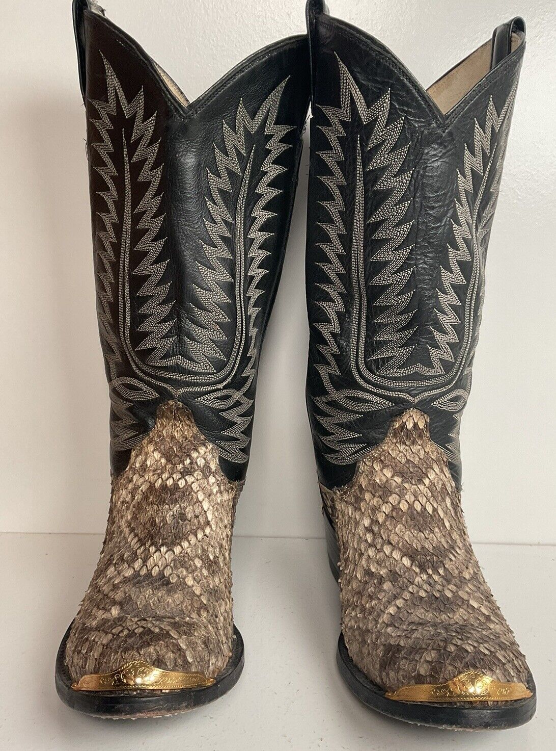 Cowtown Diamondback Rattlesnake Cowboy Boots 8.5 EE USA Made Snakeskin