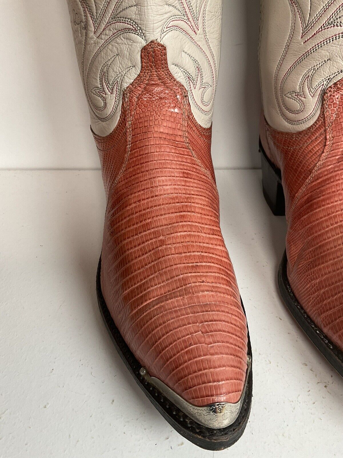 Vintage Dan Post Peach Cowgirl Boots 10 Lizard Vamp USA Made