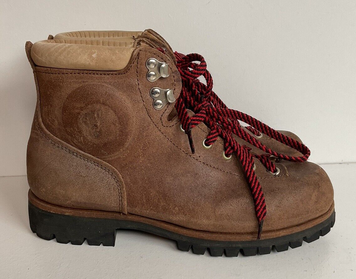 Vintage Vasque Mens Mountaineering Boots 8.5 A Hiking Rough Out Suede