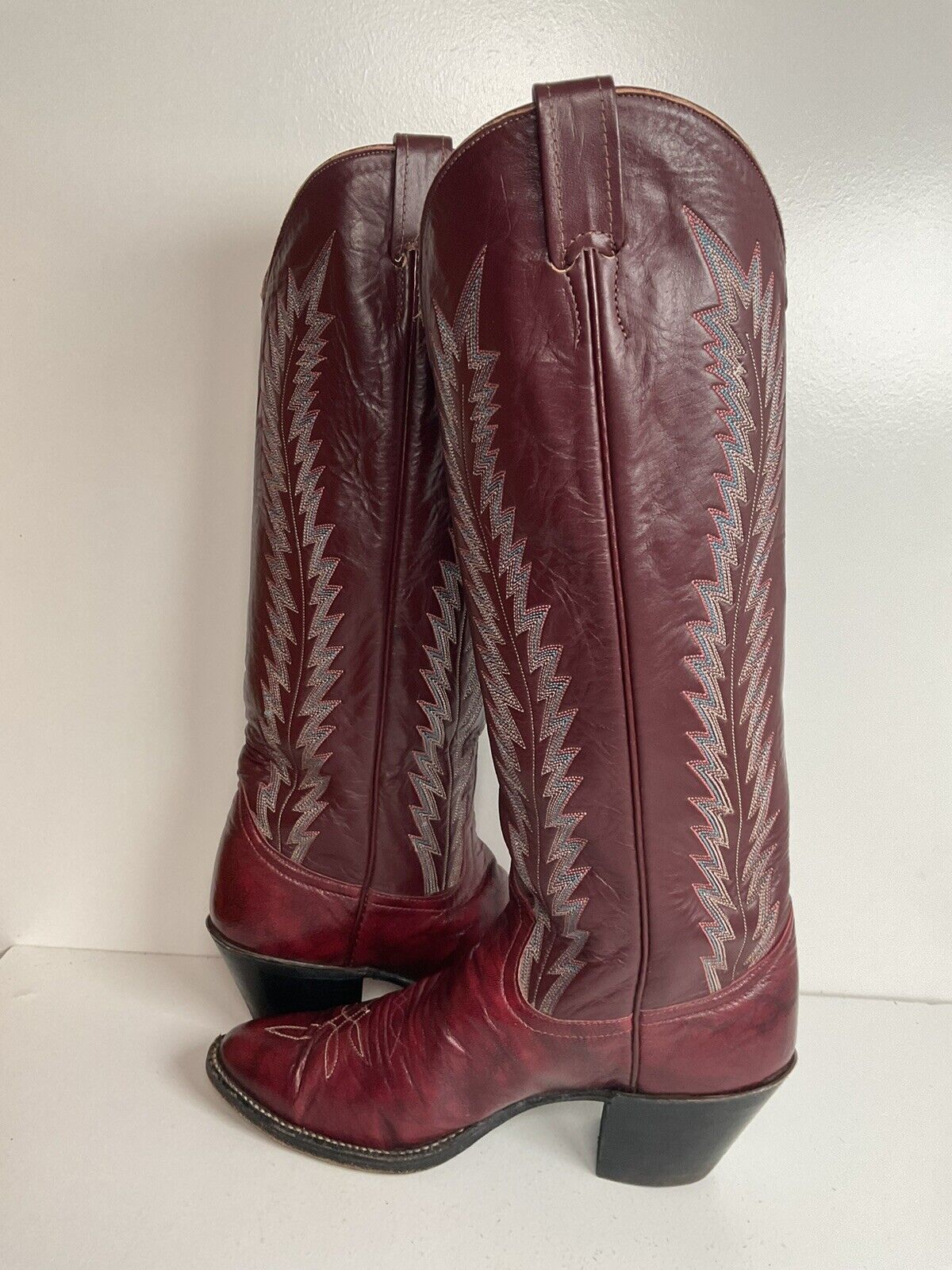 Vintage Larry Mahan 17” Tall Cowgirl Boots 8 B Burgundy Leather