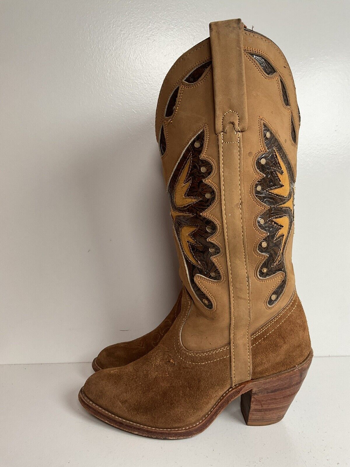 Vintage Miss Capezio Butterfly Boots 7.5 M Tooled Inlay Brown Nubuck Suede