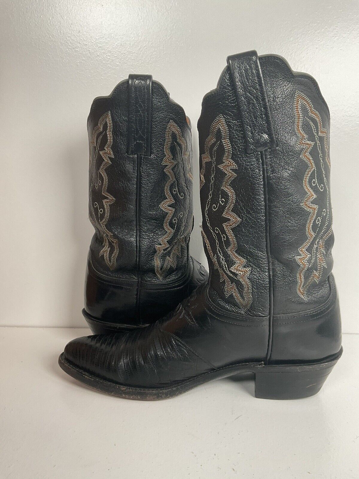 Lucchese 1883 Black Leather Cowgirl Boots 10 B Tooled Lizard Inlay